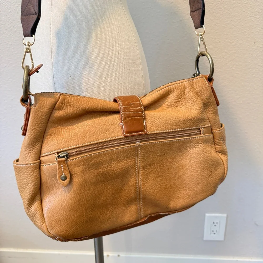 Luce Tan Pebbled Leather Crossbody Bag Multi Pocket Striped Strap Shoulder Bag